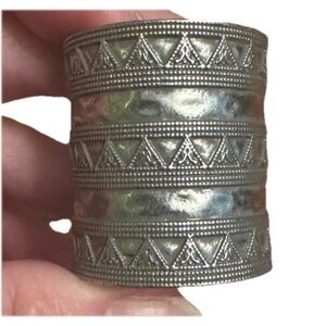 Silver Southwest Native Tribal Style Ponytail Clip Holder Hair Accessory JA C&I